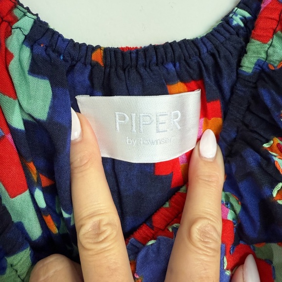 Piper Embroidered Romper - Picture 3 of 6